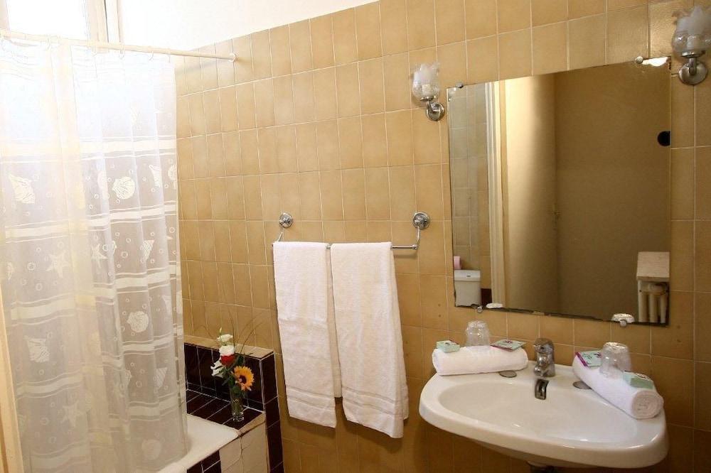 Hôtel Savoy Juan-les-Pins Eksteriør bilde